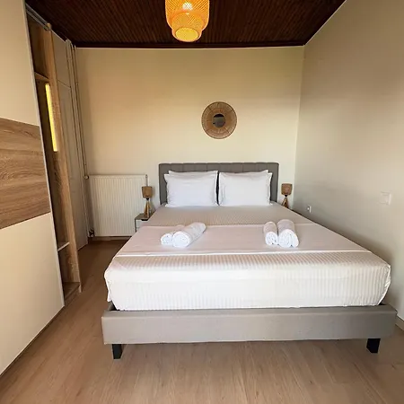 Cedrus-seafront Ionian Holiday home *
